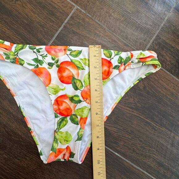 BCBG Paris Peach Print Off-Shoulder Bikini sz M - Picture 6 of 9